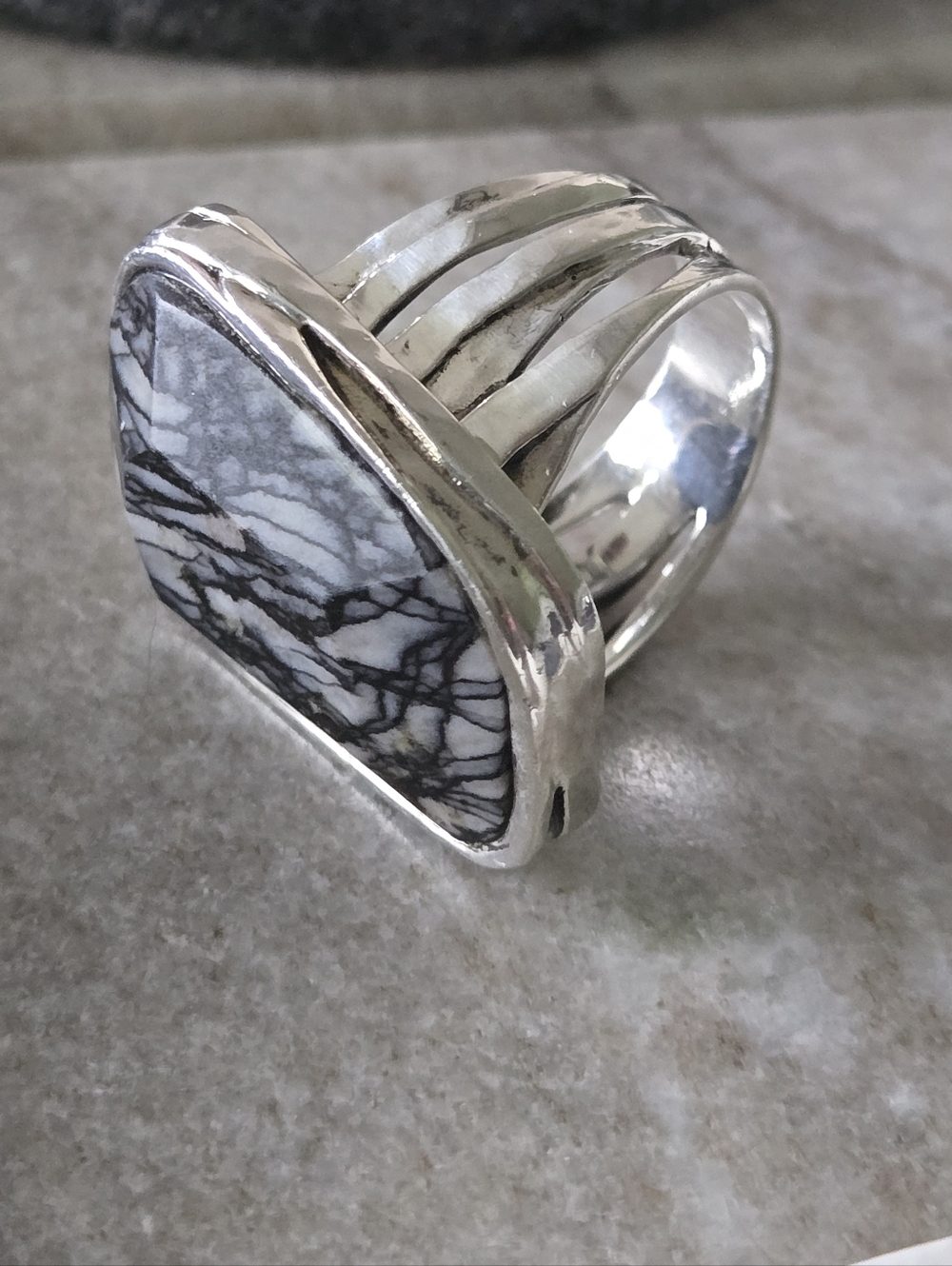 Silpada Abstract Ring - Picture 5 of 16